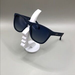 Goodr Drinks Seawater, Sees Future Sunglasses Unisex Navy Polarized Square